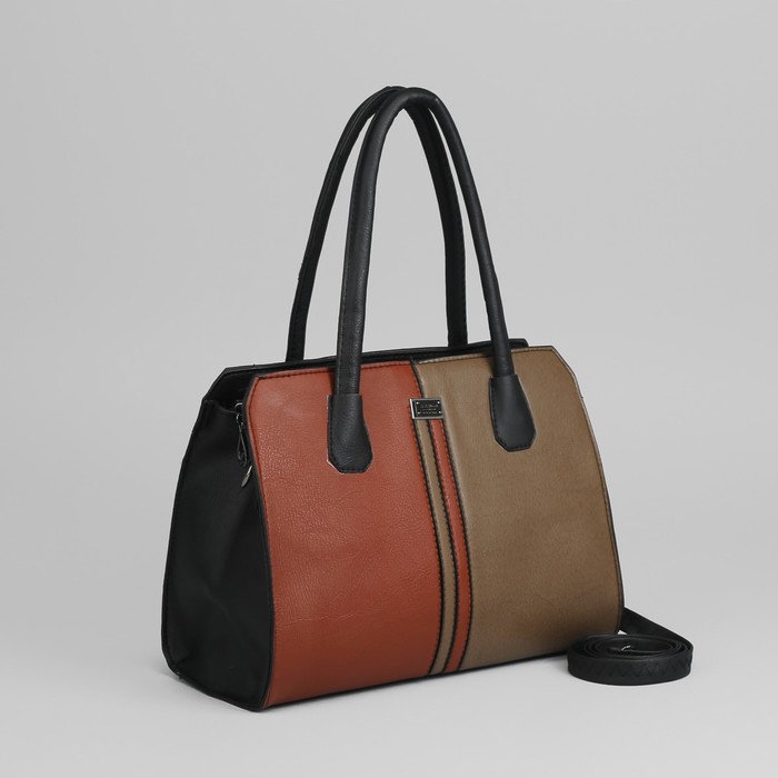 Сумка женская, отдел с перегородкой на молнии, наружный карман, длинный ремень, цвет чёрный