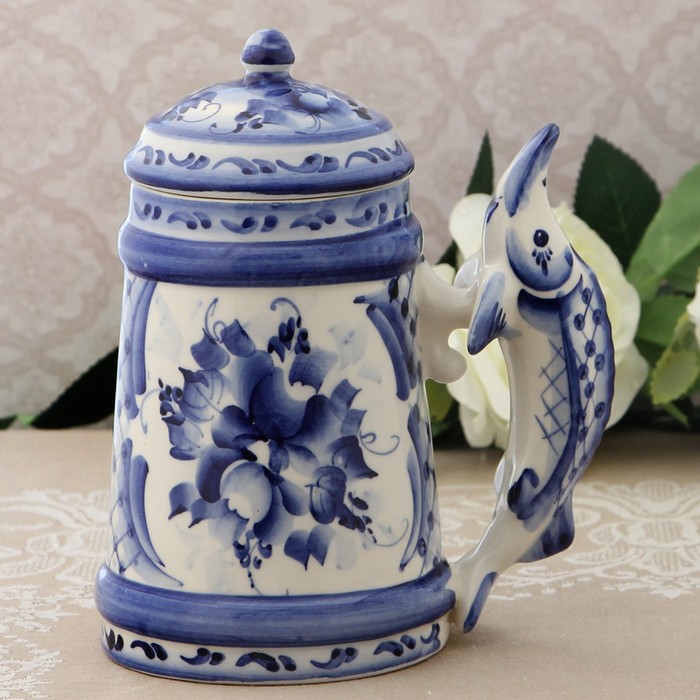 Кружка с крышкой "Осётр", гжель, кобальт