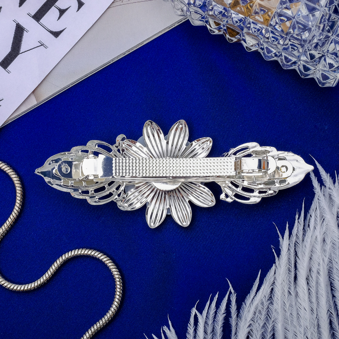 Заколка-автомат "Жемчужный цветок"