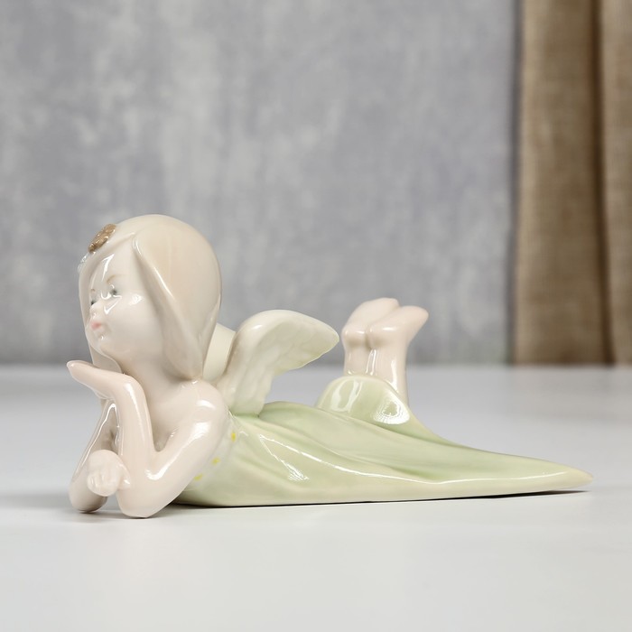 Сувенир керамика "Ангел в зелёном платье лежит" 6,5х13,8х7,5 см