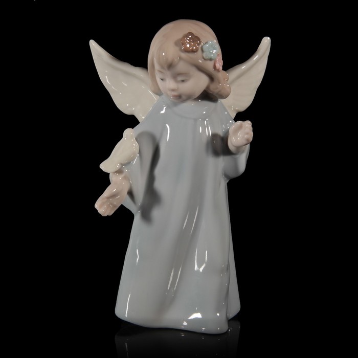 Сувенир керамика "Ангел в голубом платье в веночке и голубем" 13,4х7х5,5 см