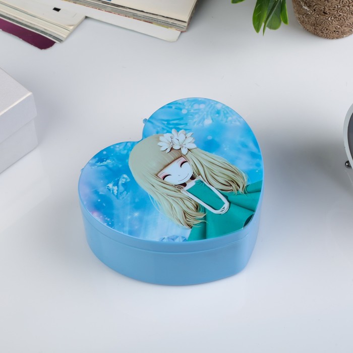 Шкатулка пластик сердце "Малышка в бирюзовом платьице" 5,5х13,5х12 см