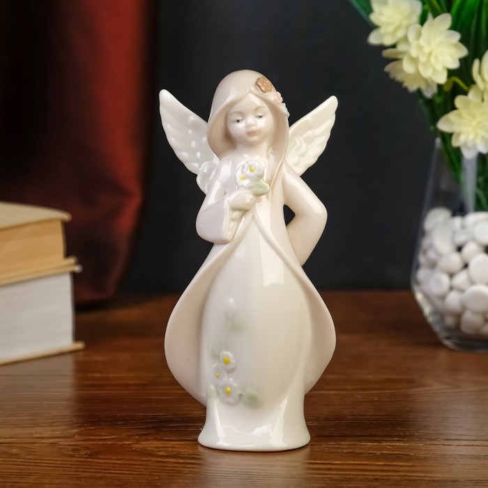 Сувенир керамика "Ангел-девочка в розовой накидке с цветами" 17,5х8,5х5,5 см