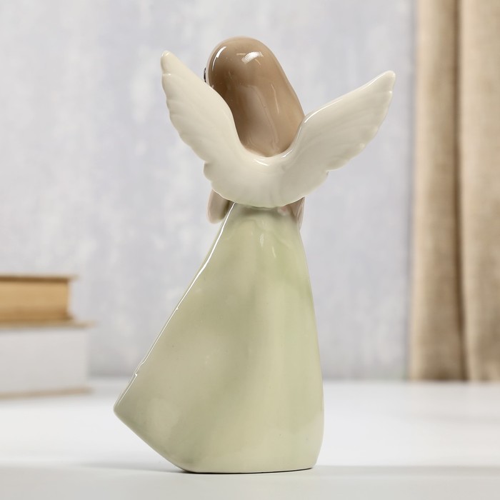 Сувенир керамика "Ангел-девочка в зелёном платье с ромашками" 16,8х8,5х5 см