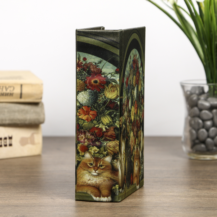 Сейф-книга дерево под шёлк "Кошки у пышного букета" 17х11х5 см