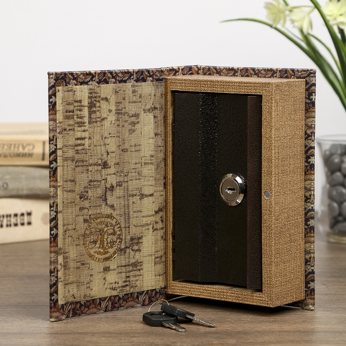 Сейф-книга дерево под шёлк "Чертополох" 17х11х5 см