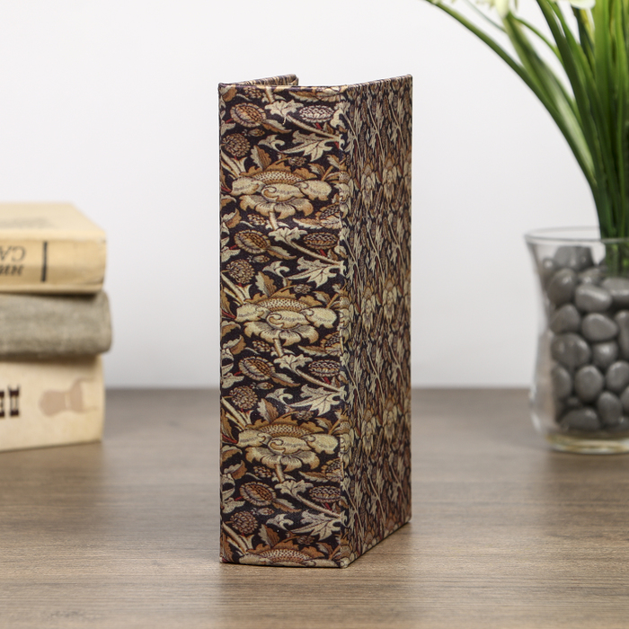 Сейф-книга дерево под шёлк "Чертополох" 17х11х5 см