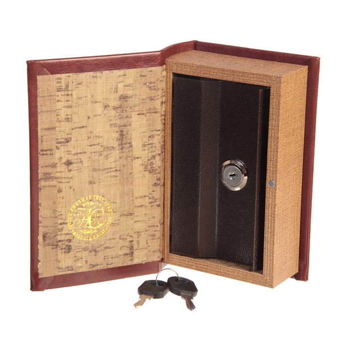 Сейф-книга дерево "Три мушкетёра" кожзам 17х11х5 см