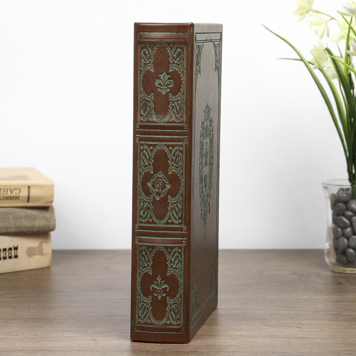 Сейф-книга дерево "Фамильный герб" состаренный, кожзам 26х17х5 см