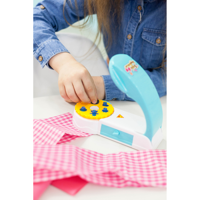 Швейная машина "Карамель" с 3 катушками и аппаратом для декора одежды, цвет мята