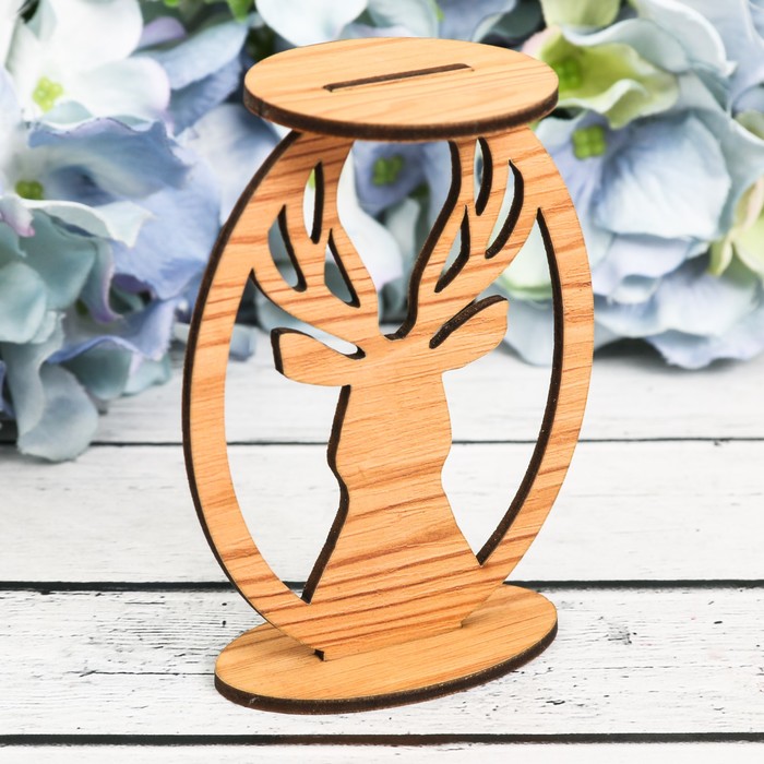 Подсвечник "Олень"