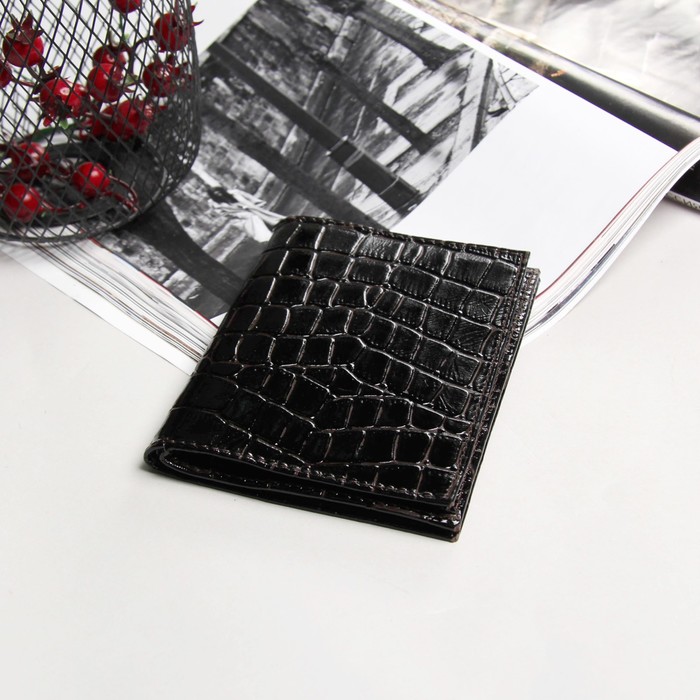 Обложка для автодокументов и паспорта, крокодил, цвет тёмный шоколад