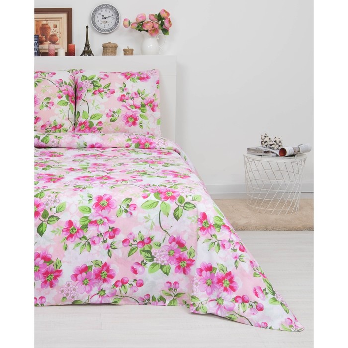 Постельное бельё 1,5 сп. рис. Яблоневый цвет роз 147х210 см, 150х210 см, 70х70 см 2шт бязь 100г/м хл100%