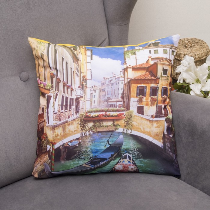 Подушка декоративная Город на воде, 40х40см, габардин, синтетич. волокно, 160 гр/м
