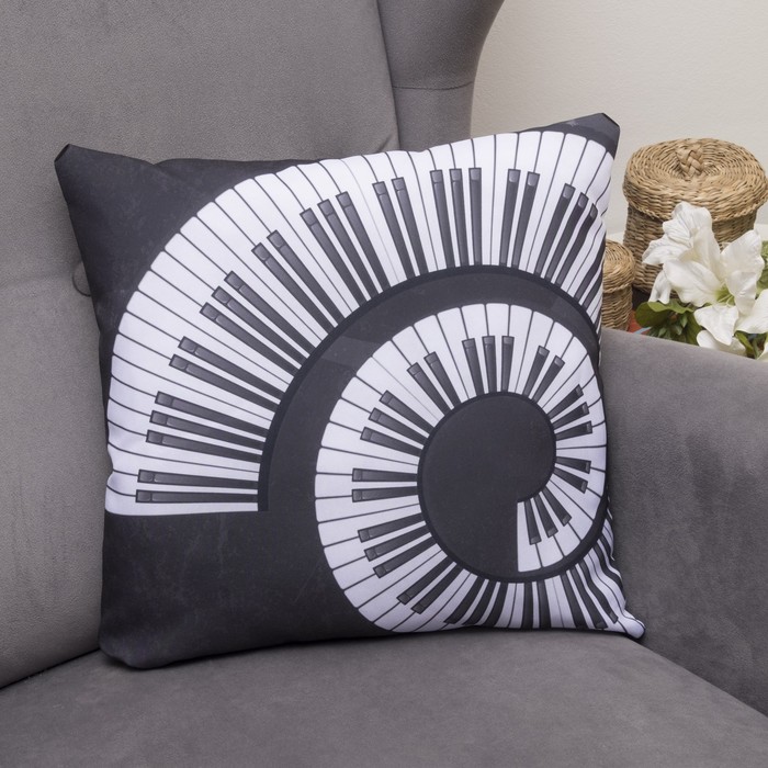 Подушка декоративная Роялити, 40х40см, габардин, синтетич. волокно, 160 гр/м