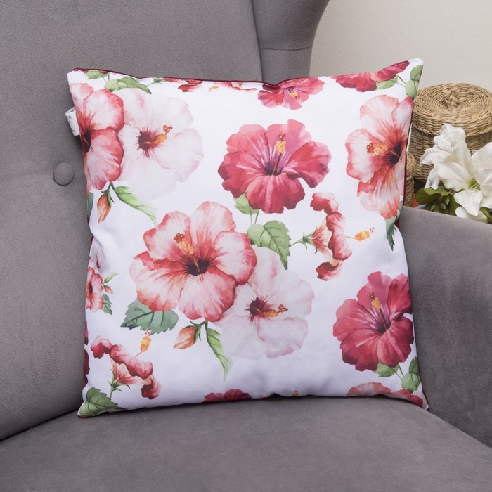 Подушка декоративная Майский 03, 40х40см, габардин, синтетич. волокно, 160 гр/м