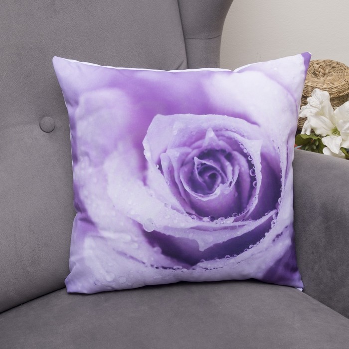 Подушка декоративная Богиня, 40х40см, габардин, синтетич. волокно, 160 гр/м