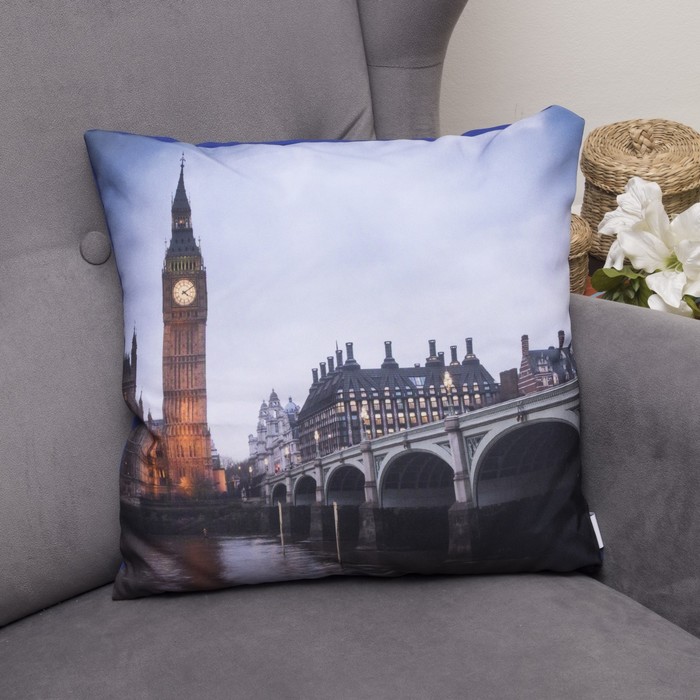 Подушка декоративная Биг Бен, 40х40см, габардин, синтетич. волокно, 160 гр/м