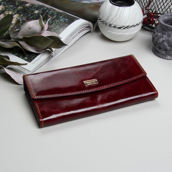 Кошелёк женский, 4 отдела, для карт, для монет, наружный карман, цвет бордовый