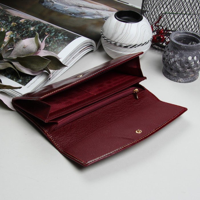 Кошелёк женский, 4 отдела, для карт, для монет, наружный карман, цвет бордовый