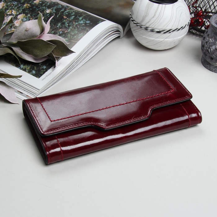 Кошелёк женский, 4 отдела, для карт, для монет, на клапане, цвет вишнёвый