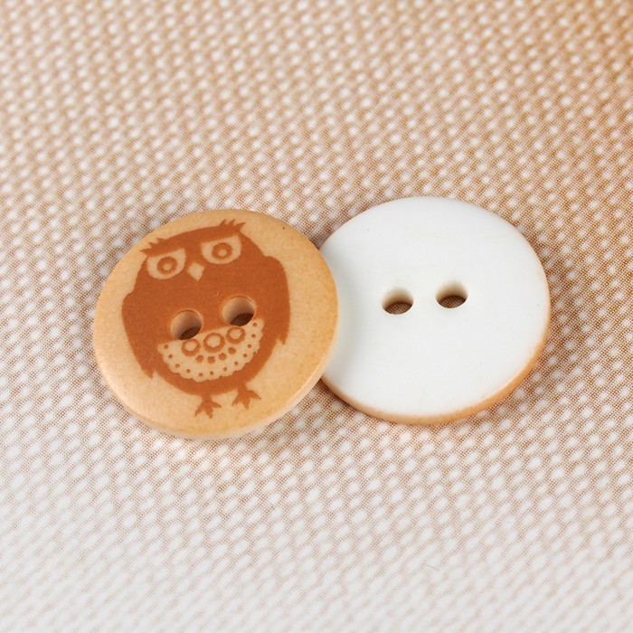 Пуговица детская, 2 прокола, 14мм, цвет бежевый