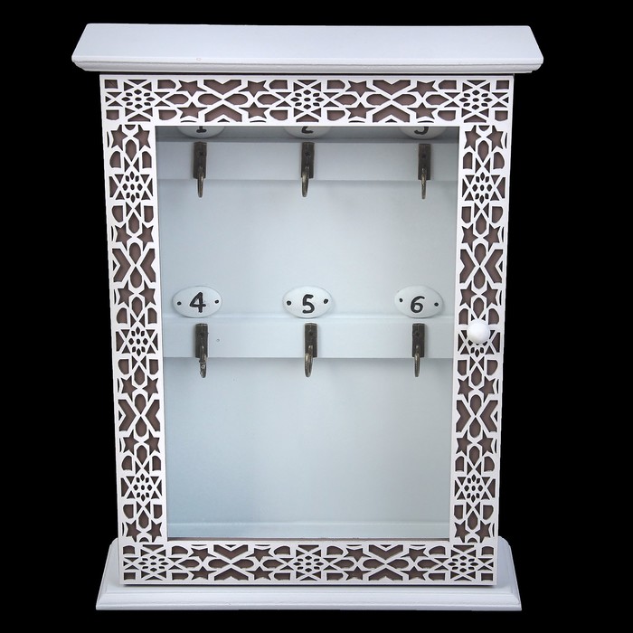 Ключница дерево 6 крючков со стеклом "Резная" белая 30х22,5х7 см