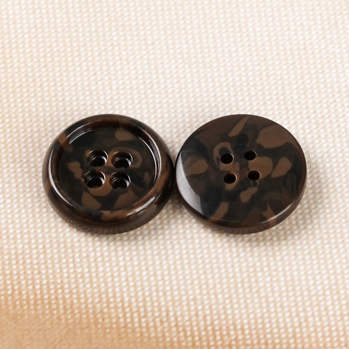 Пуговица декоративная, 4 прокола, 20мм, цвет коричневый