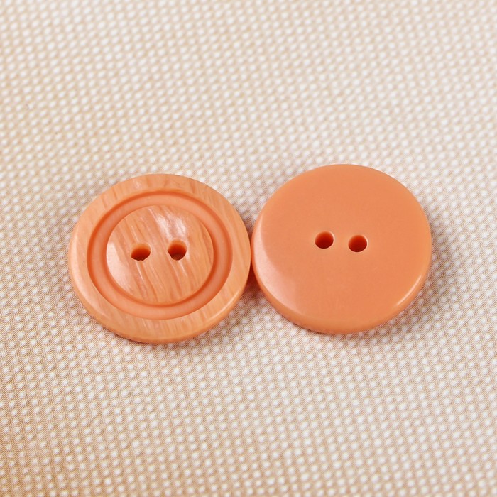 Пуговица декоративная, 2 прокола, 18мм, цвет персиковый