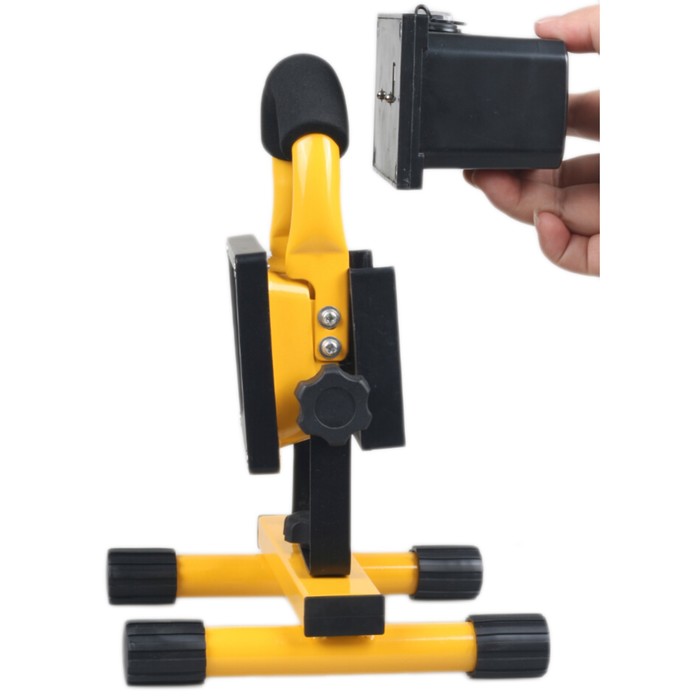 Прожектор аварийного освещения Pelastus, 10Вт, время аварийной работы 4-5 ч., Следопыт 1.1