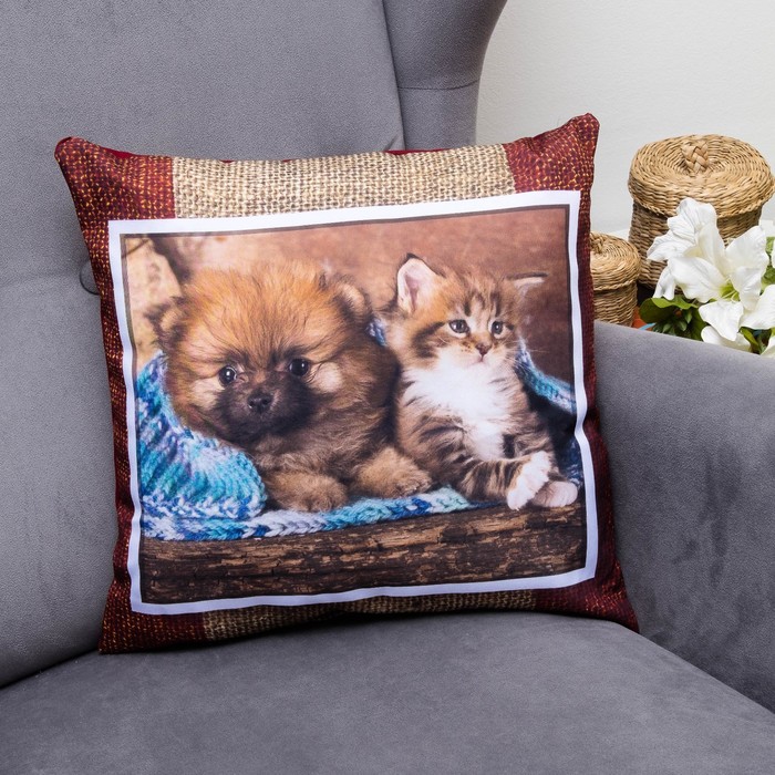 Подушка декоративная Кошки и Собаки 6, 40х40см, габардин, синтетич. волокно, 160 гр/м