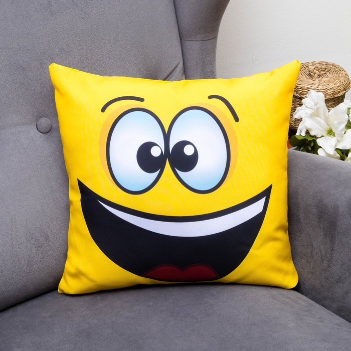 Подушка декоративная Смайл 01, 40х40см, габардин, синтетич. волокно, 160 гр/м