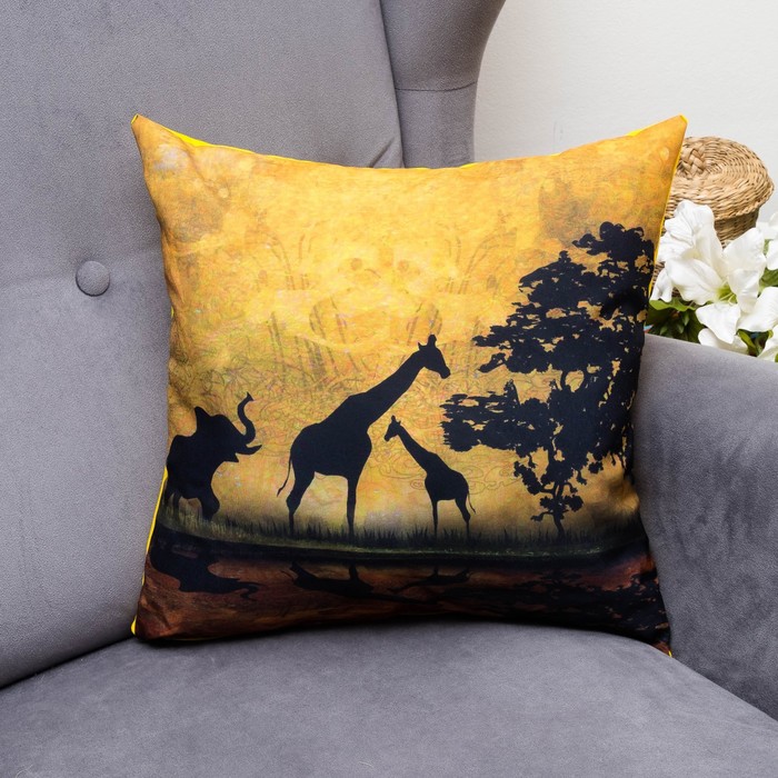 Подушка декоративная Водопой, 40х40см, габардин, синтетич. волокно, 160 гр/м