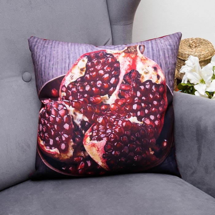 Подушка декоративная Гранатовый вкус, 40х40см, габардин, синтетич. волокно, 160 гр/м