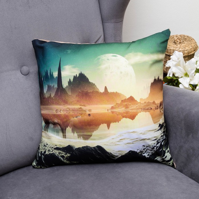 Подушка декоративная Венера, 40х40см, габардин, синтетич. волокно, 160 гр/м