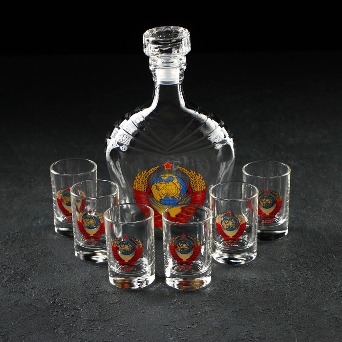 Набор питьевой "Герб СССР", 7 предметов: штоф 500 мл, 6 стопок 50 мл, МИКС