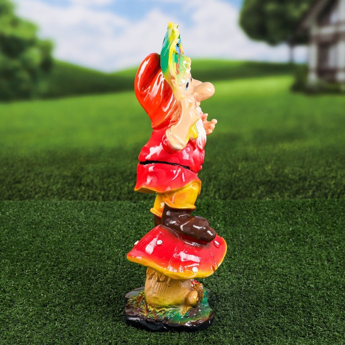 Садовая фигура "Гном с листочком Welcome" 42 см