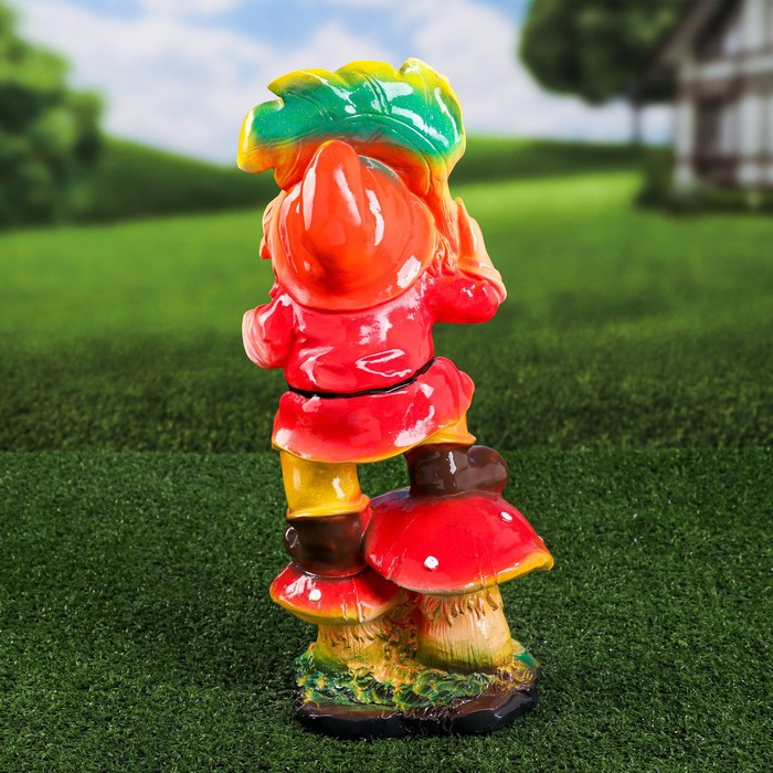 Садовая фигура "Гном с листочком Welcome" 42 см