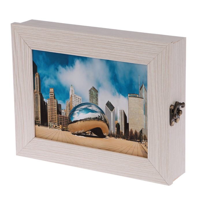Ключница "Капля ртути в Чикаго" молочный дуб 18х23х5 см