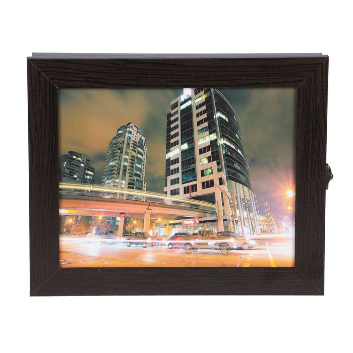 Ключница  "Оживленная улица" венге 25х30х5 см