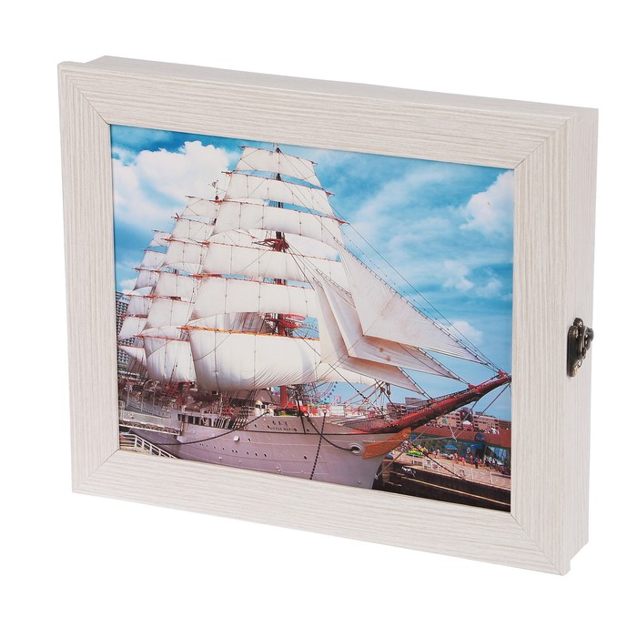 Ключница "Корабль" молочный дуб 25х30х5 см