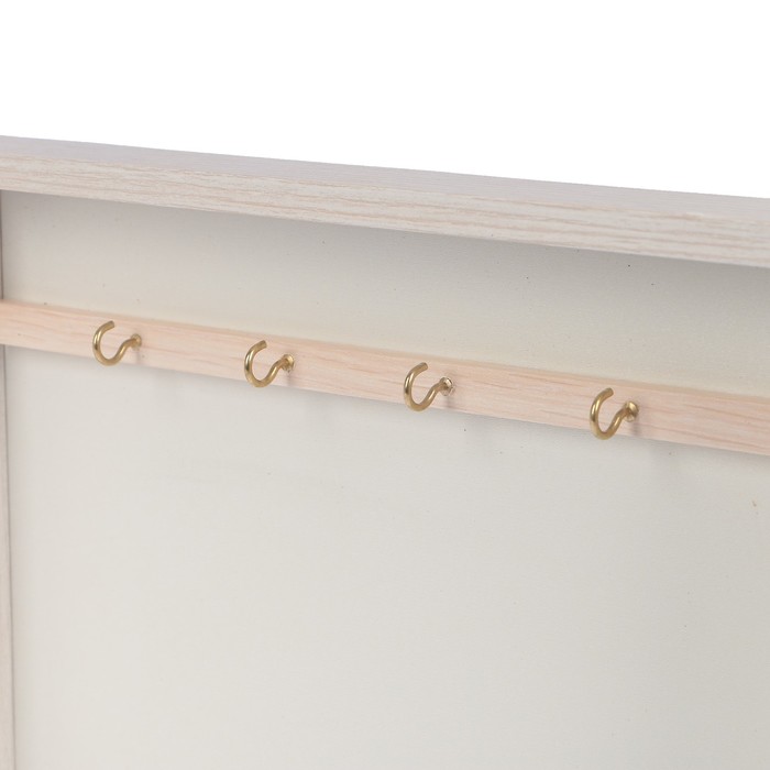 Ключница "Корабль" молочный дуб 25х30х5 см