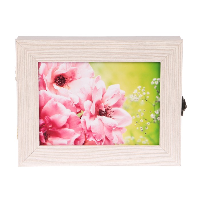 Ключница  "Розовые пионы" молочный дуб 18х23х5 см
