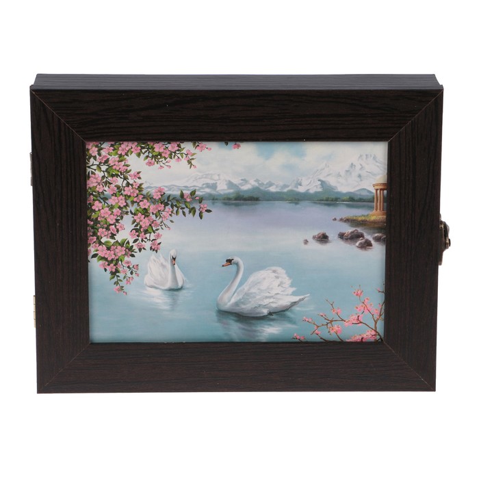 Ключница  "Лебеди на пруду" венге 18х23х5 см