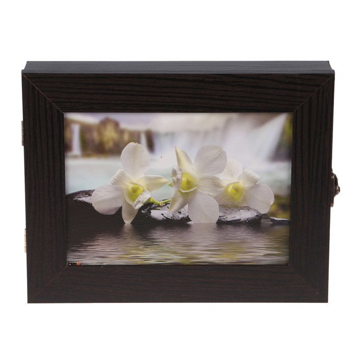 Ключница Белые цветы" венге 18х23х5 см