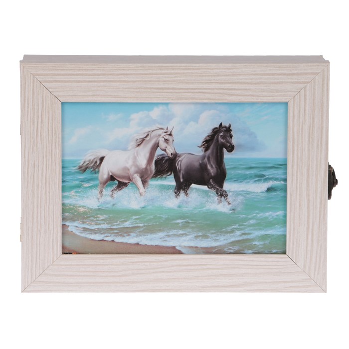 Ключница SI-517 "Лошади" молочный дуб 18х23х5 см