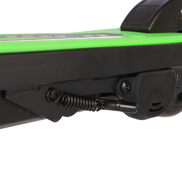 Электросамокат Novatrack колеса 140/120мм, P 12V30W, 10 км/ч, max 50кг, цвет зеленый