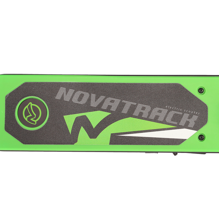 Электросамокат Novatrack колеса 140/120мм, P 12V30W, 10 км/ч, max 50кг, цвет зеленый