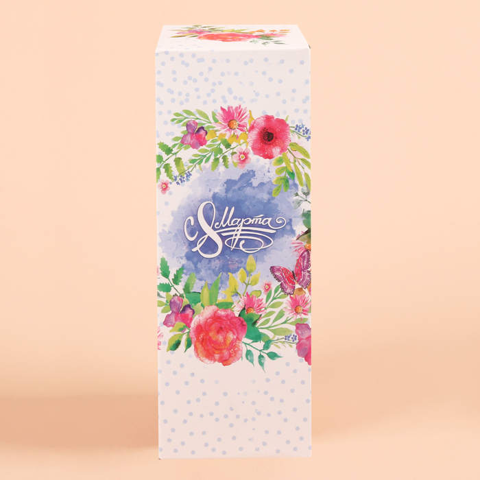 Набор "С 8 Марта": термостакан 550 мл, значок