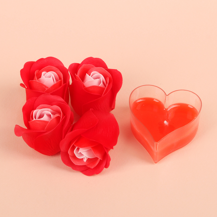 Набор "С 8 Марта": термостакан 550 мл, мыльные лепестки, свеча